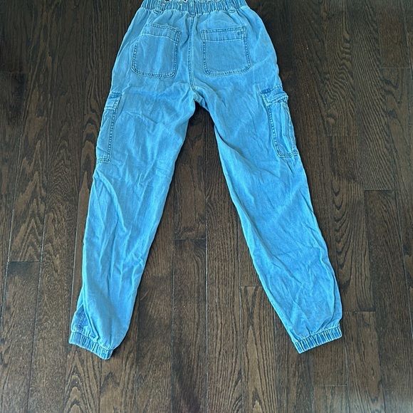 American Eagle Blue Cargo Pants - Picture 2 of 2